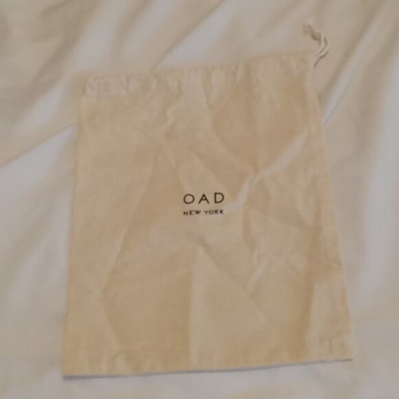OAD NEW YORK  7X10in Cream Duster Bag. Useful, - Picture 1 of 6
